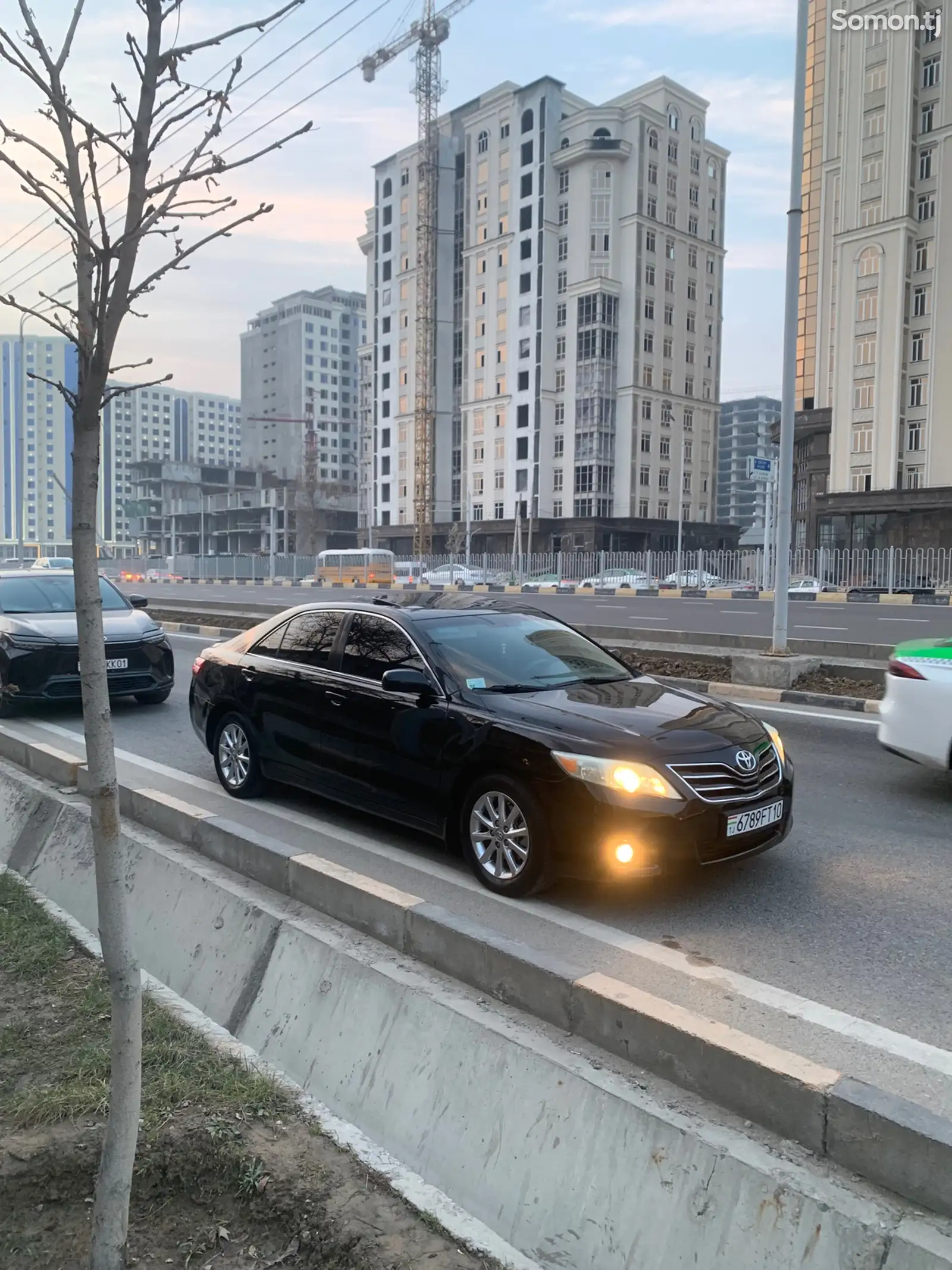 Toyota Camry, 2010-1