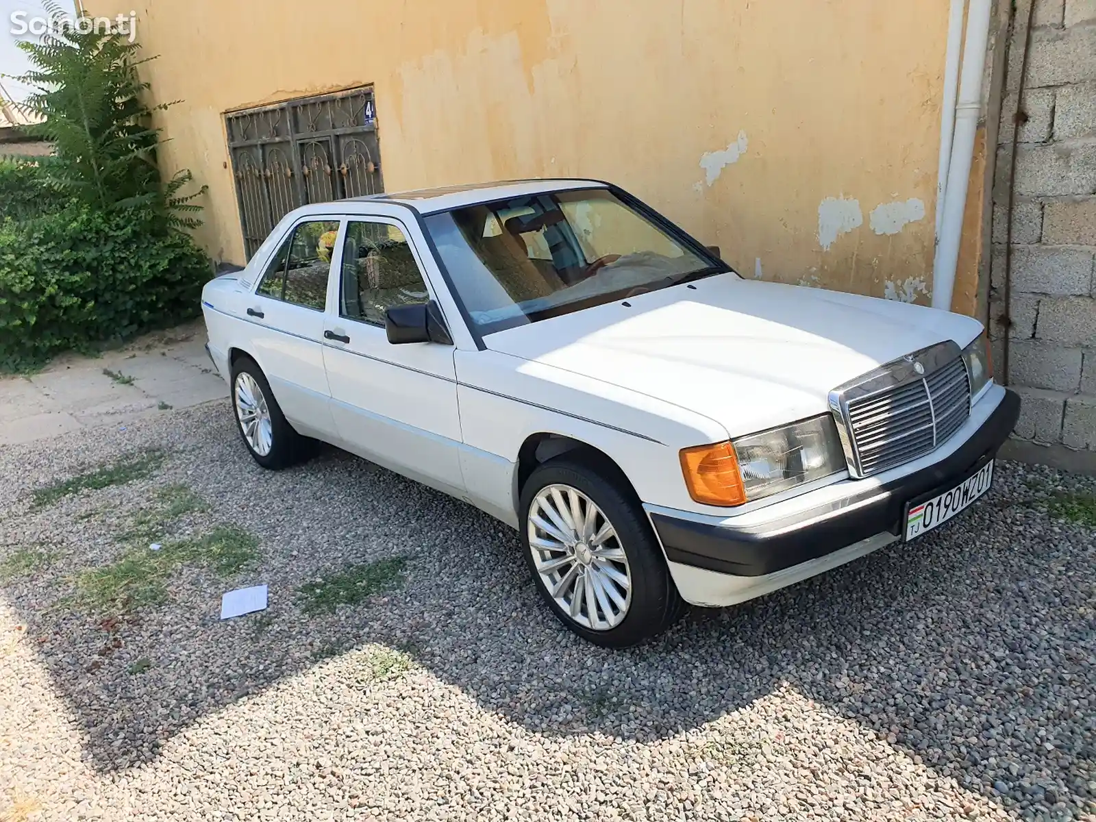 Mercedes-Benz W201, 1992-1