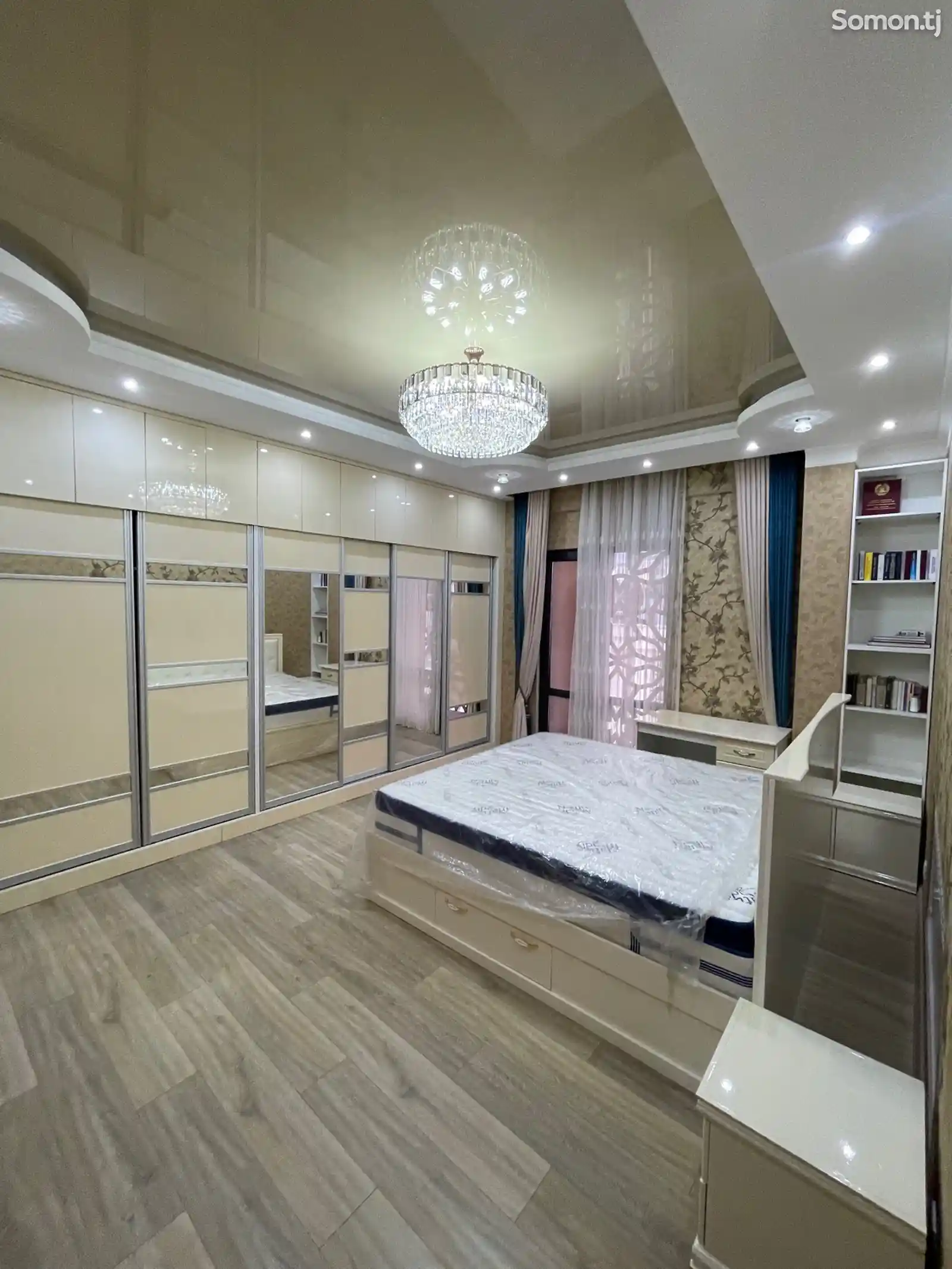 3-комн. квартира, 14 этаж, 120м², Путовский-1