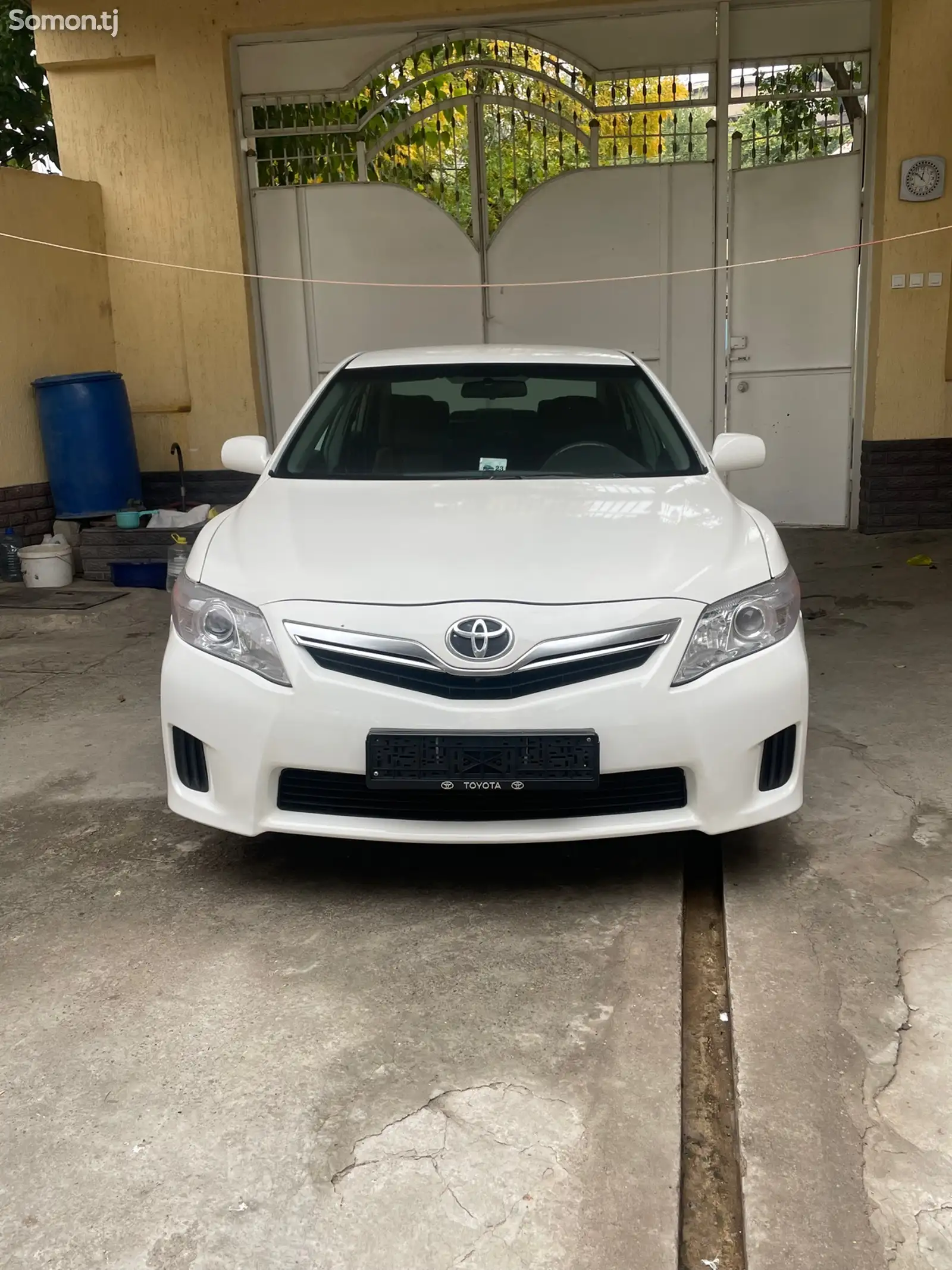 Toyota Camry, 2010-1