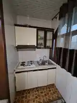 3-комн. квартира, 4 этаж, 90 м², 8мкр-5