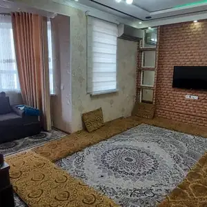 2-комн. квартира, 11 этаж, 70м², Цирк