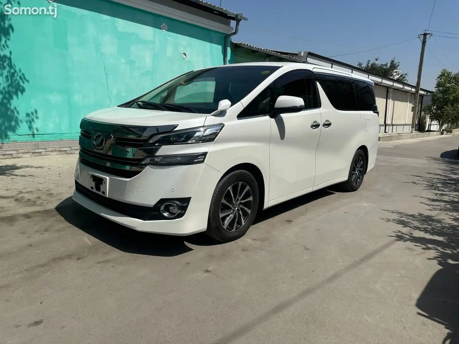 Toyota Vellfire, 2015-1