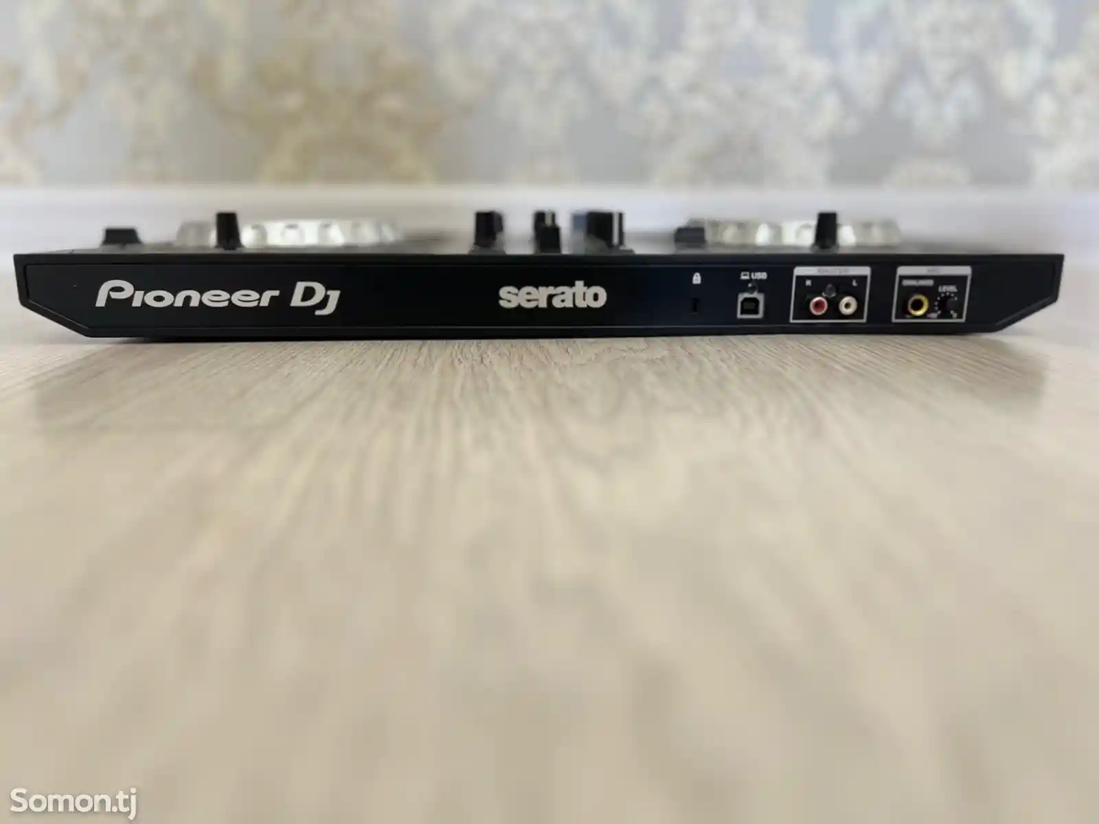 DJ контроллер Pioneer DDJ-SB3-7