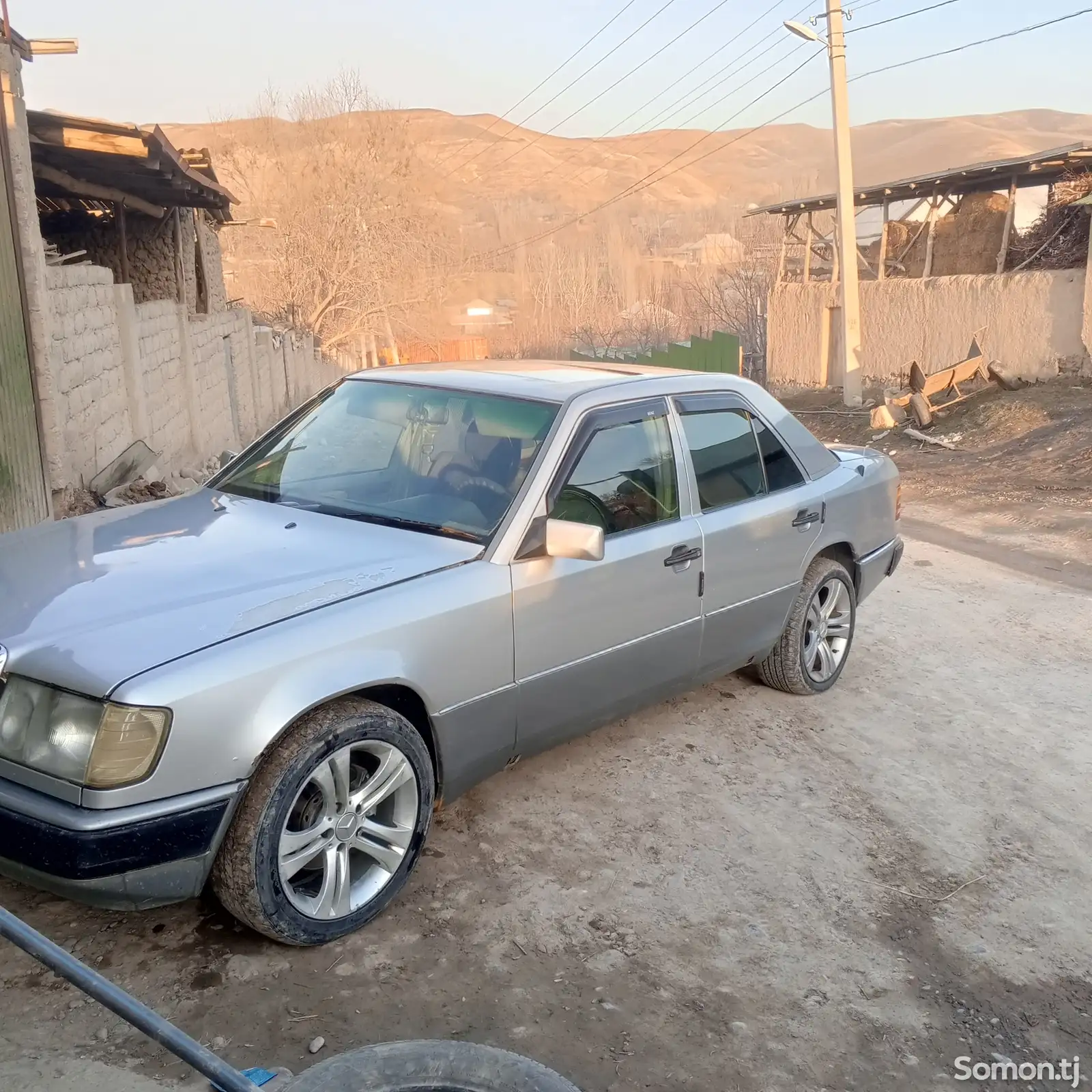 Mercedes-Benz W124, 1993-1