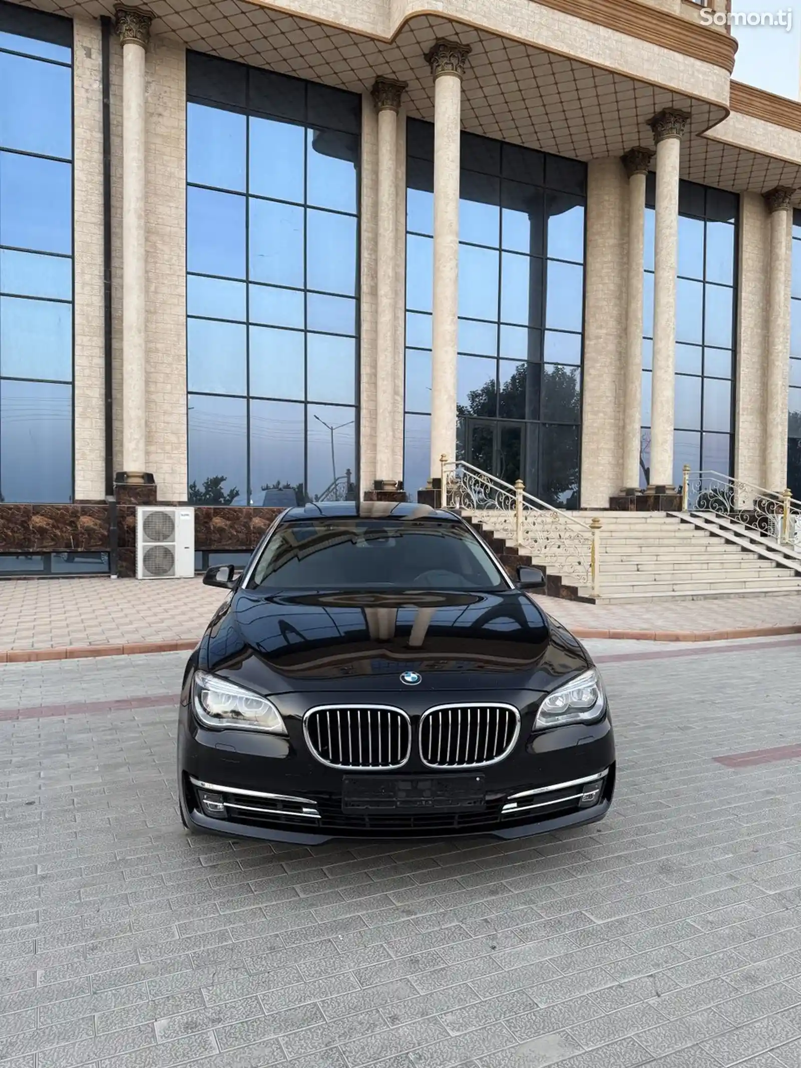 BMW 7 series, 2013-3