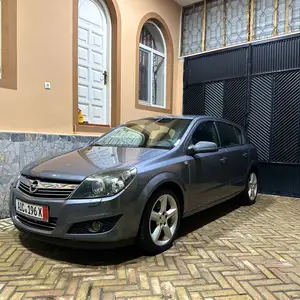 Opel Astra H, 2006