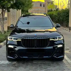 BMW X7, 2021