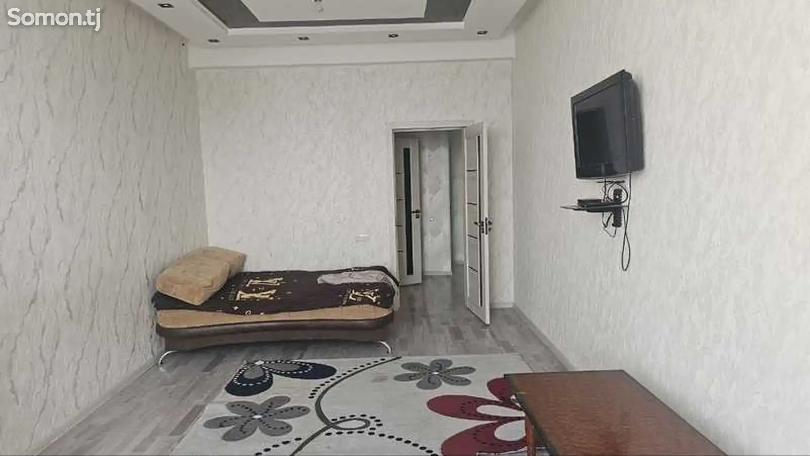 1-комн. квартира, 11 этаж, 54 м², пеши Хукумати Шохмансур-1