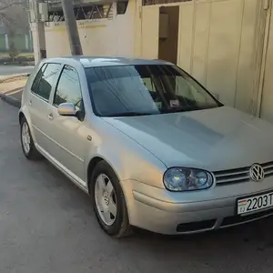 Volkswagen ID.4, 1998