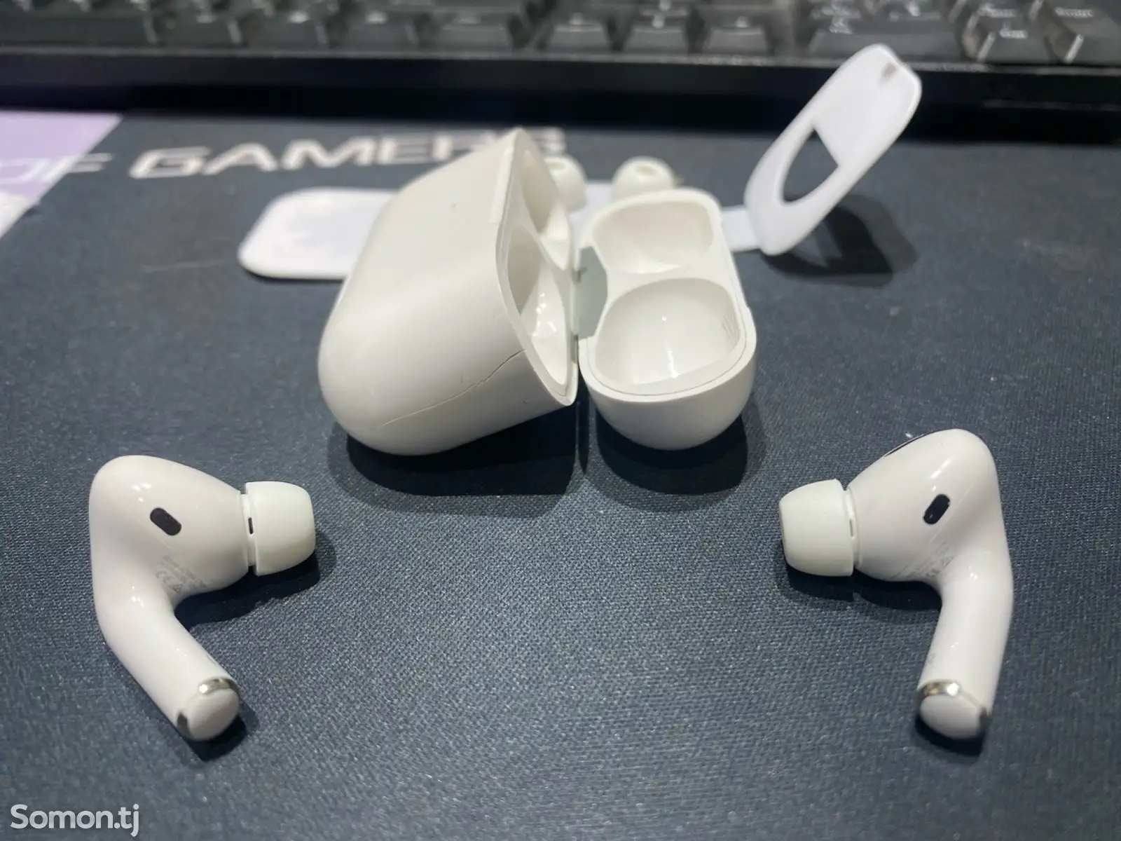 Наушники Airpods pro