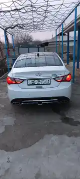 Hyundai Sonata, 2010-2