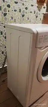 Стиральная машина Indesit-4