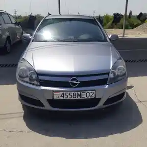 Opel Astra H, 2004