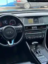 Kia K5, 2016-12