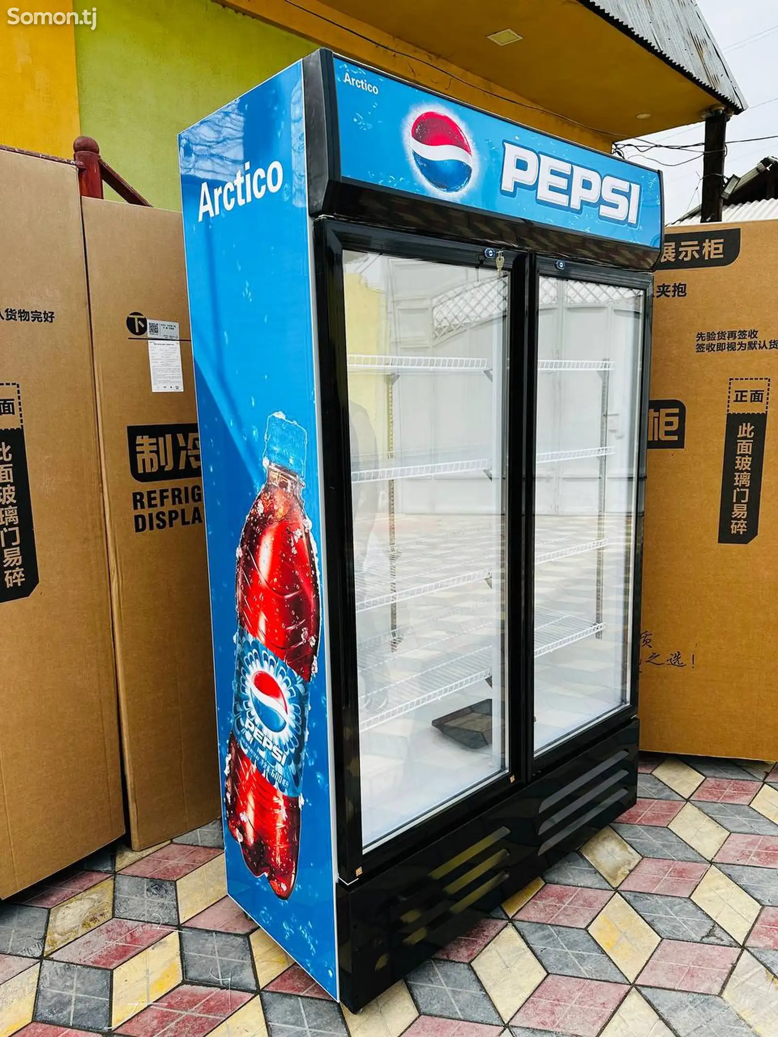 Витринный холодильник Pepsi b2