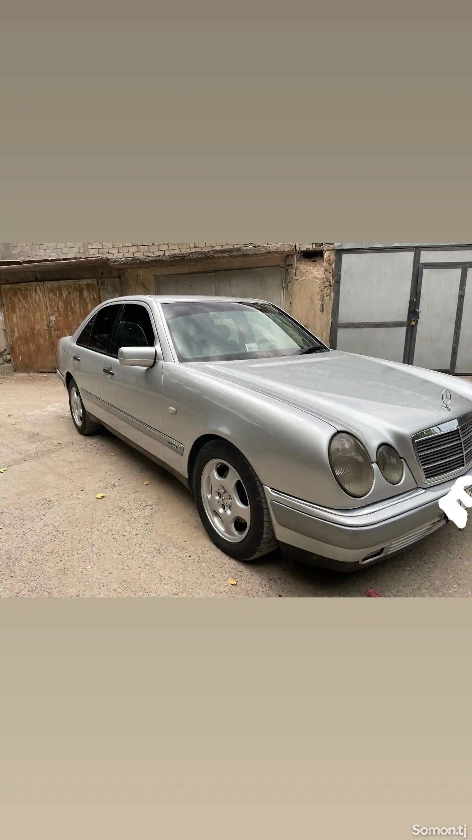 Mercedes-Benz E class, 1998-7