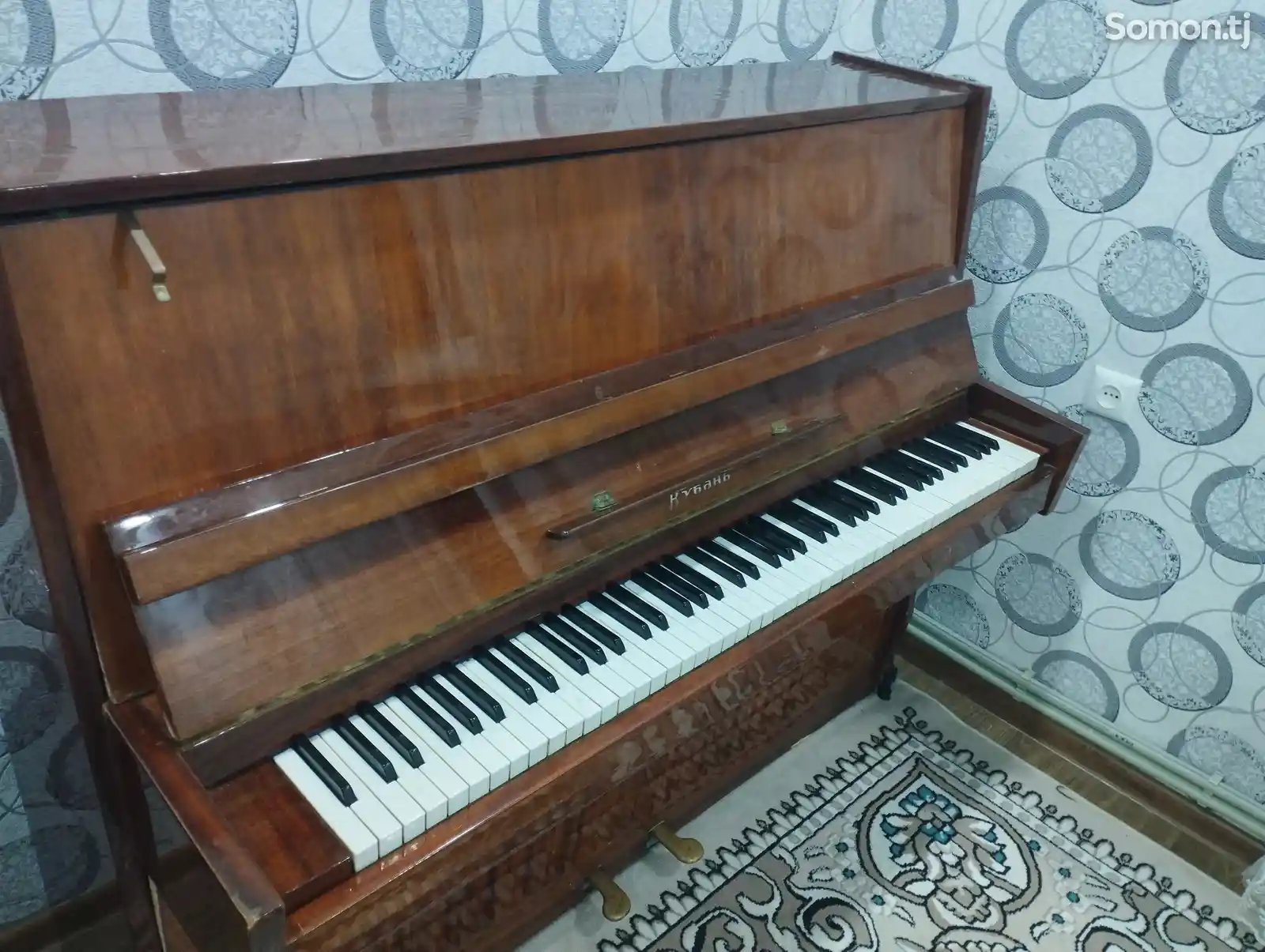 Пианино Кубань-5