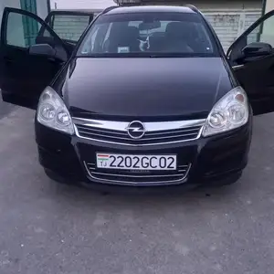 Opel Astra H, 2008