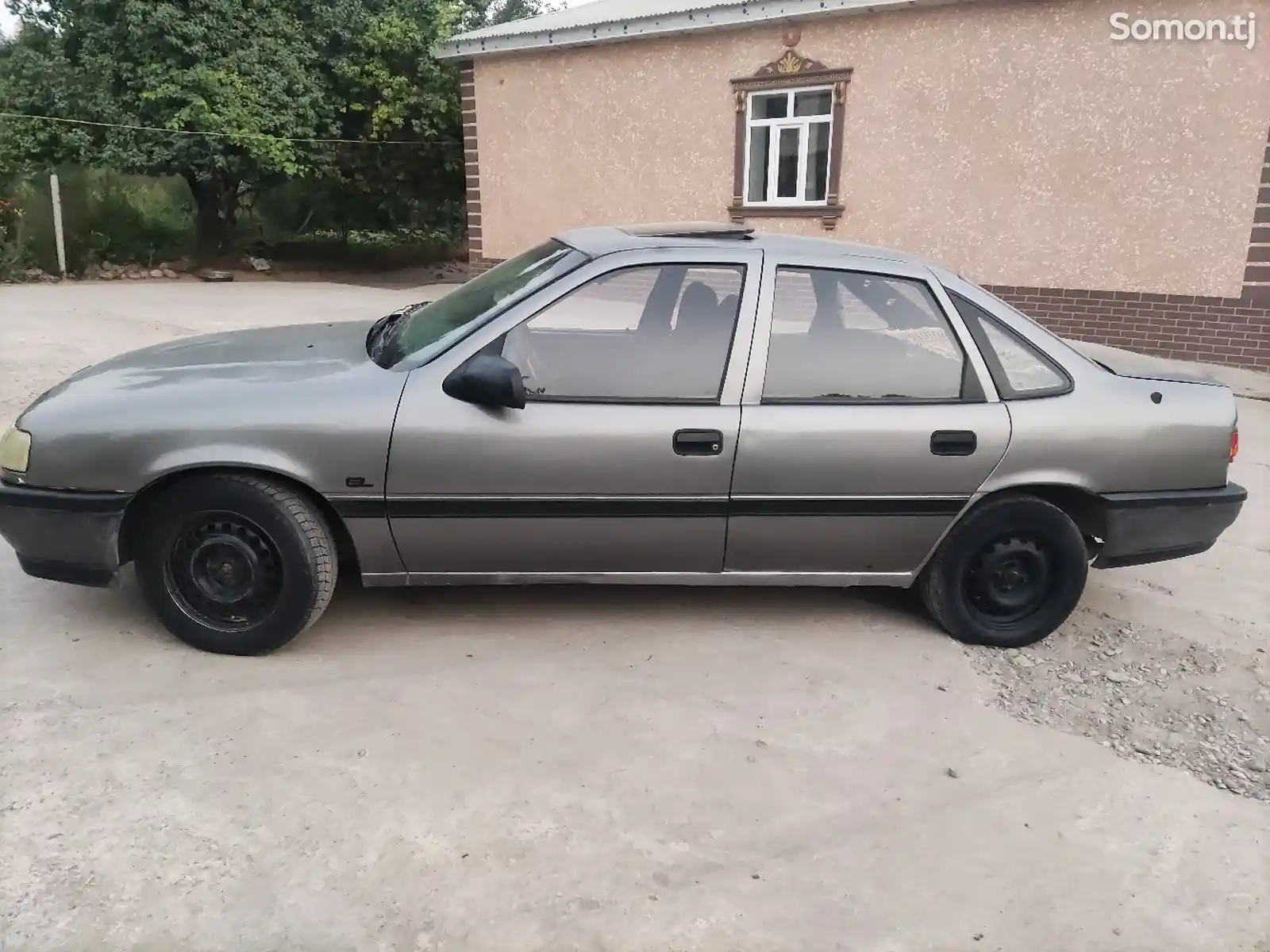 Opel Vectra A, 1992-6