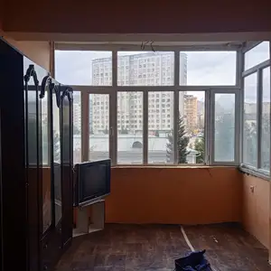 2-комн. квартира, 4 этаж, 59м², зарнисор