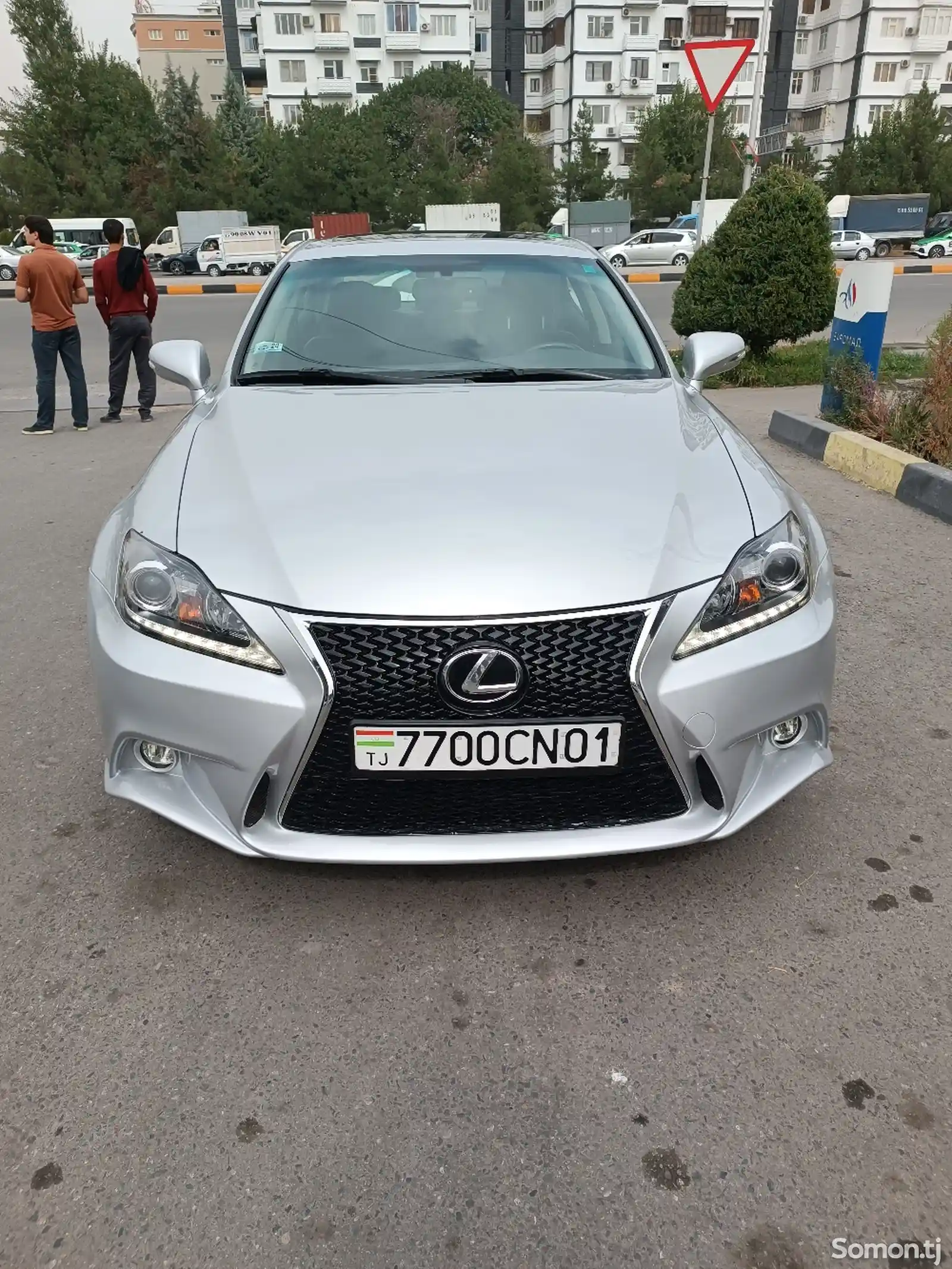 Lexus IS series, 2011-1