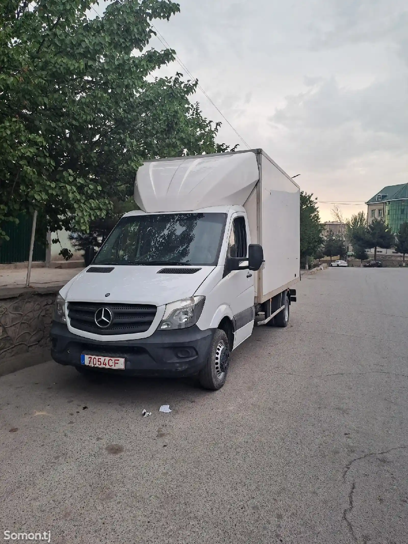 Бортовой грузовик Mercedes-Benz Sprinter, 2014-1