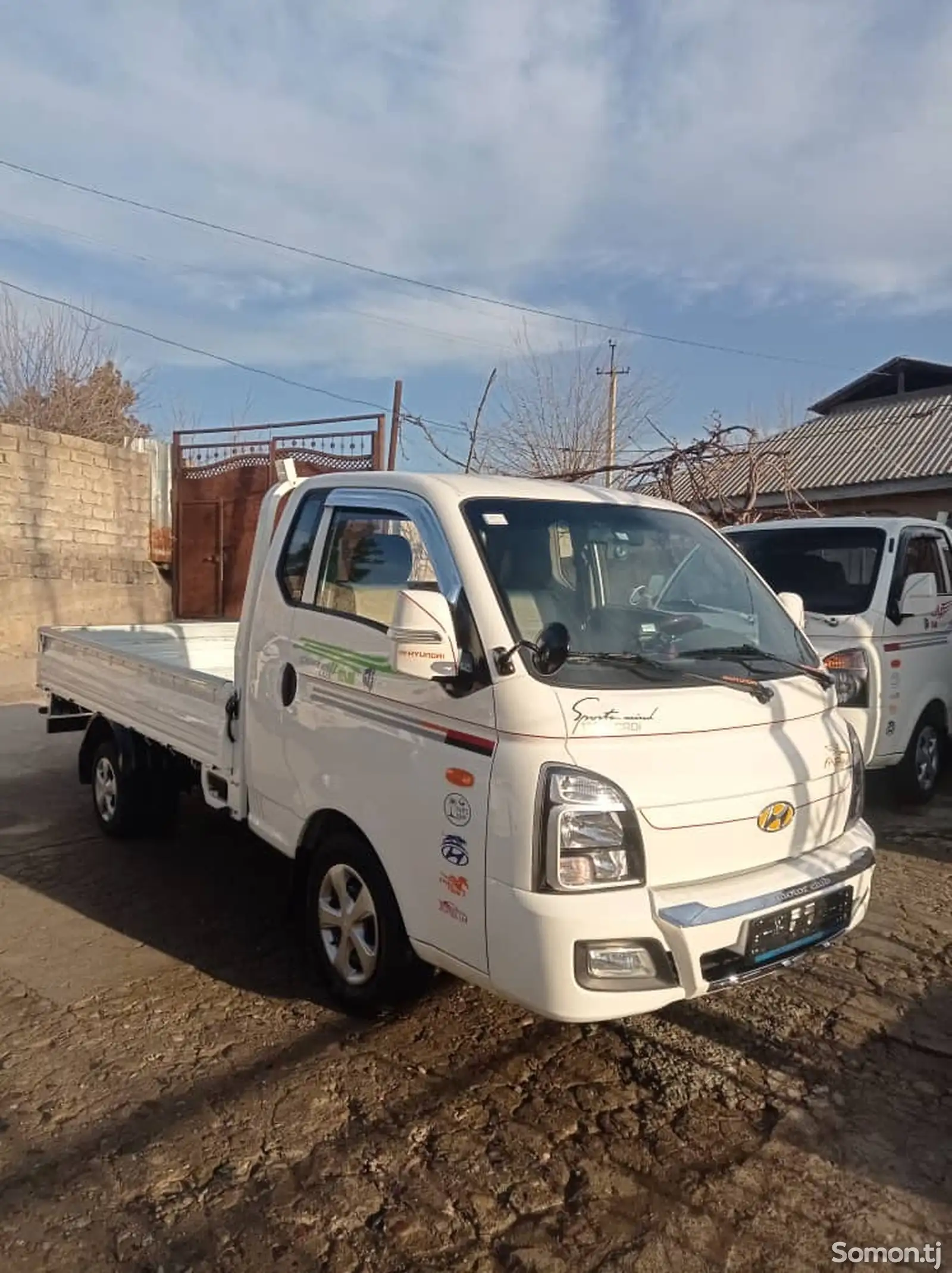 Бортовой автомобиль Hyundai Porter 2, 2017-1