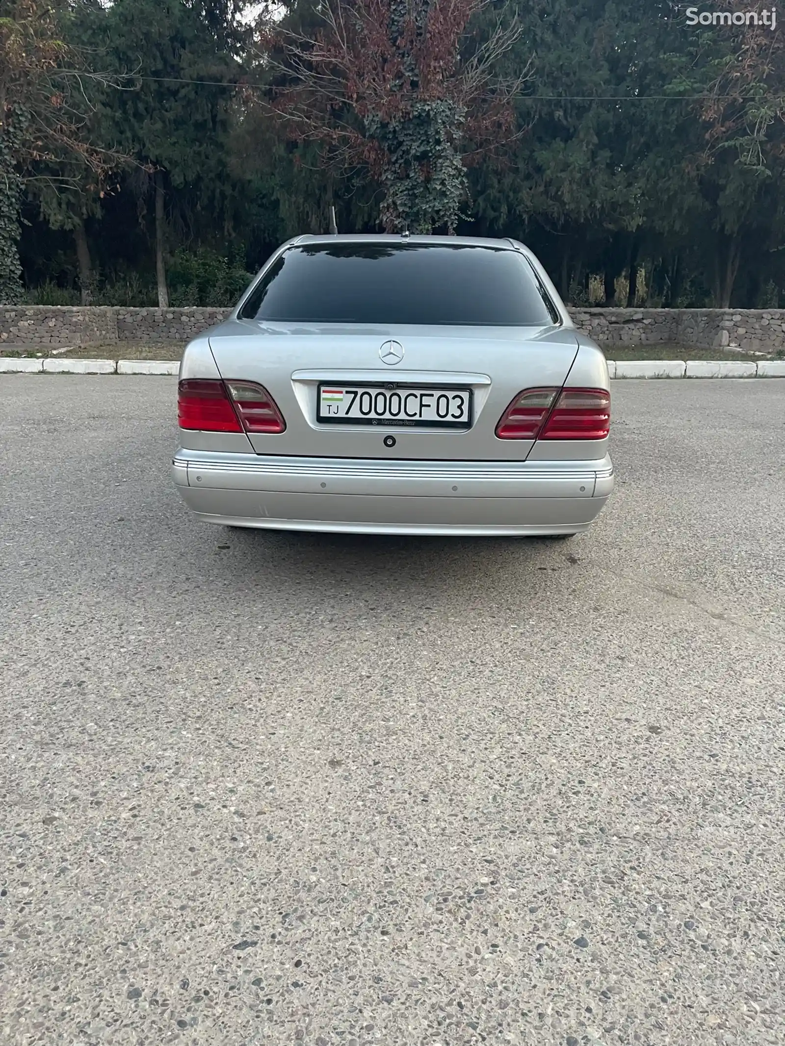 Mercedes-Benz E class, 2000-4