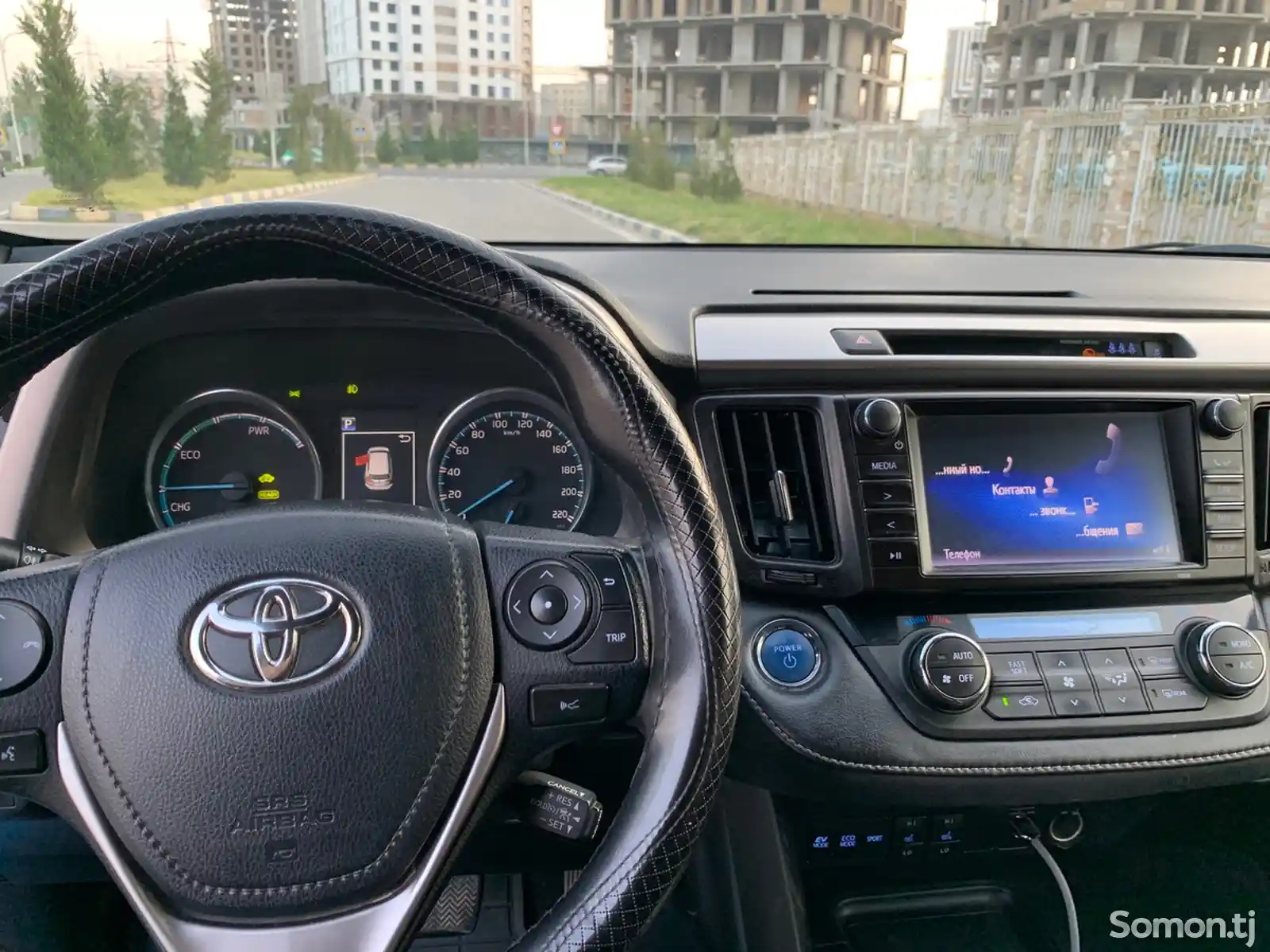 Toyota RAV 4, 2018-5