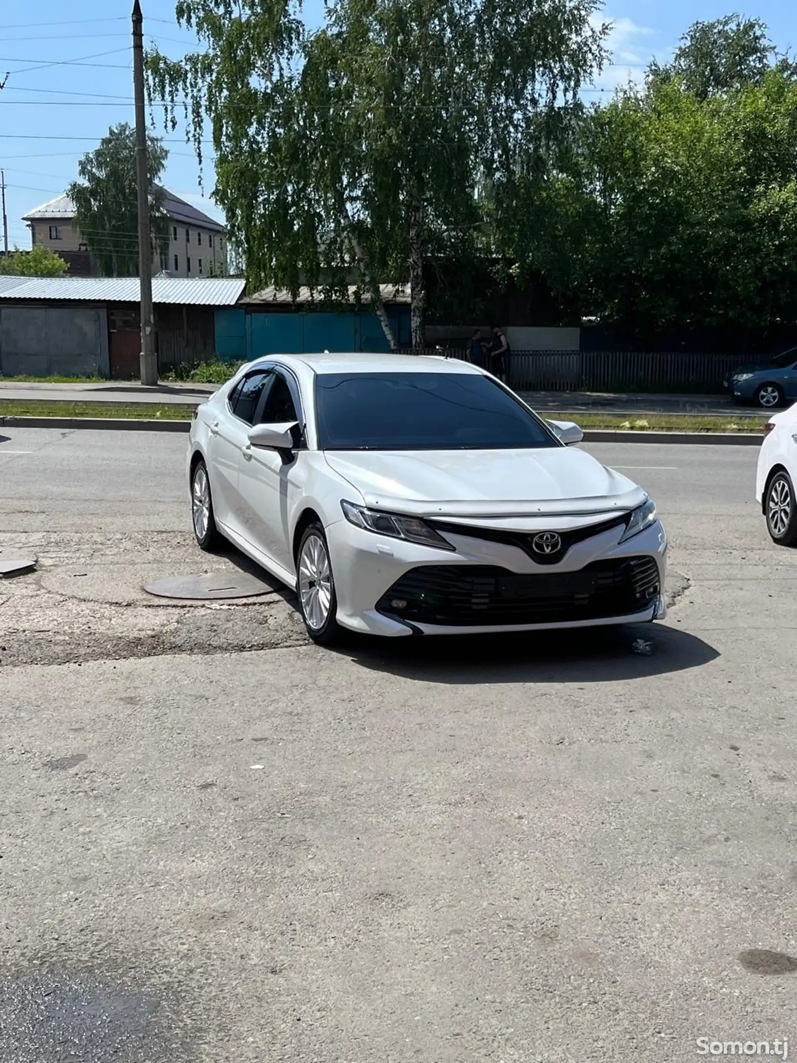 Toyota Camry, 2019-1