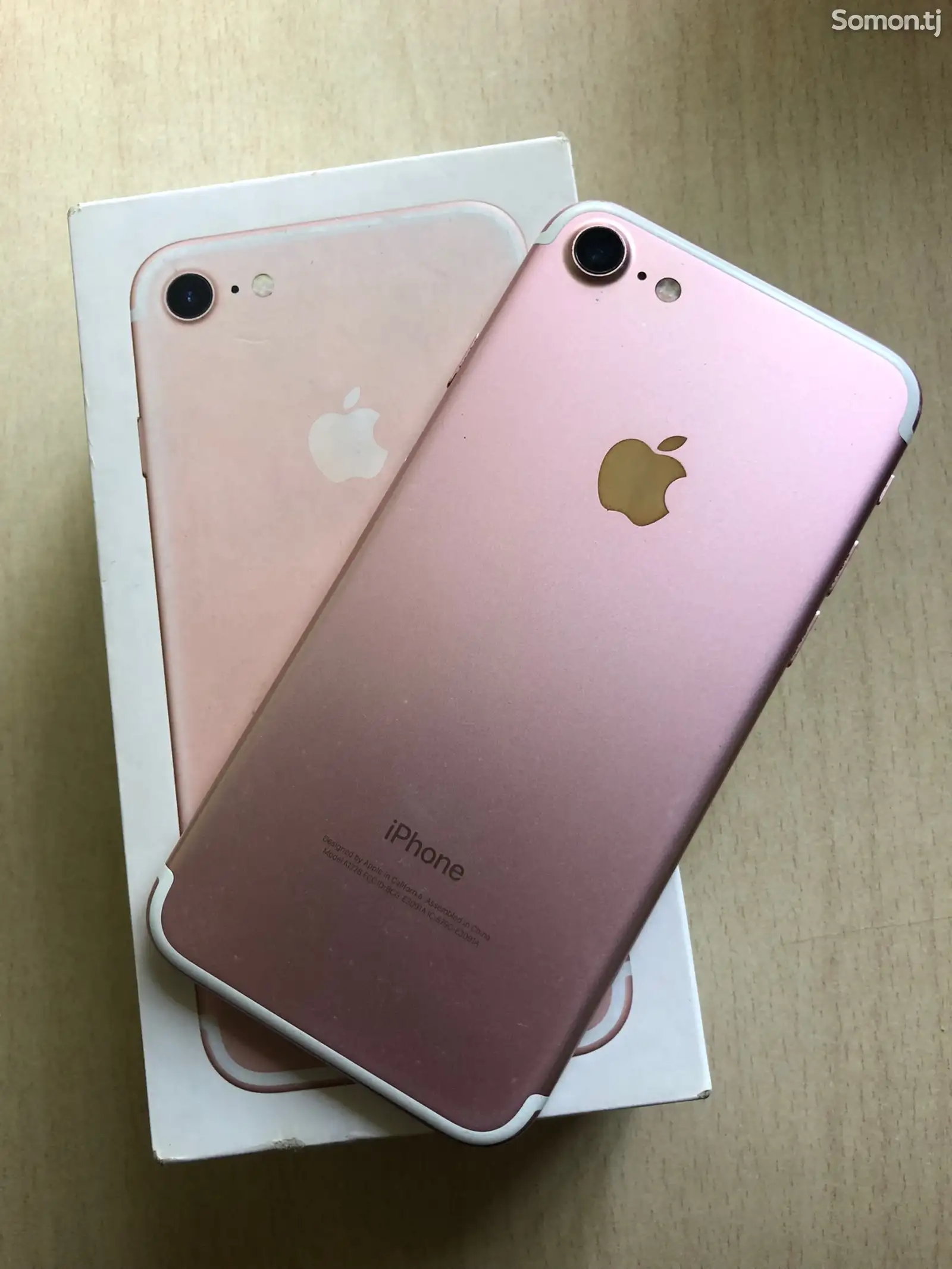 Apple iPhone 7, 32 gb-1