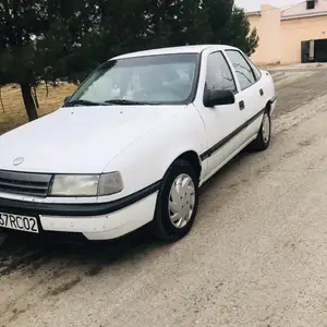 Opel Vectra A, 1991