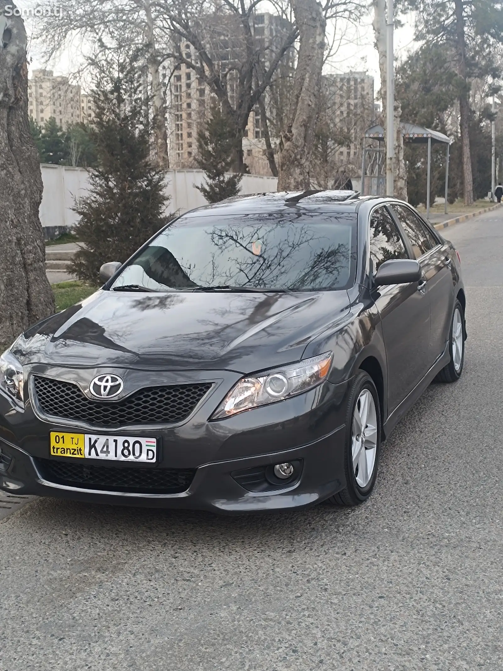 Toyota Camry, 2010-1