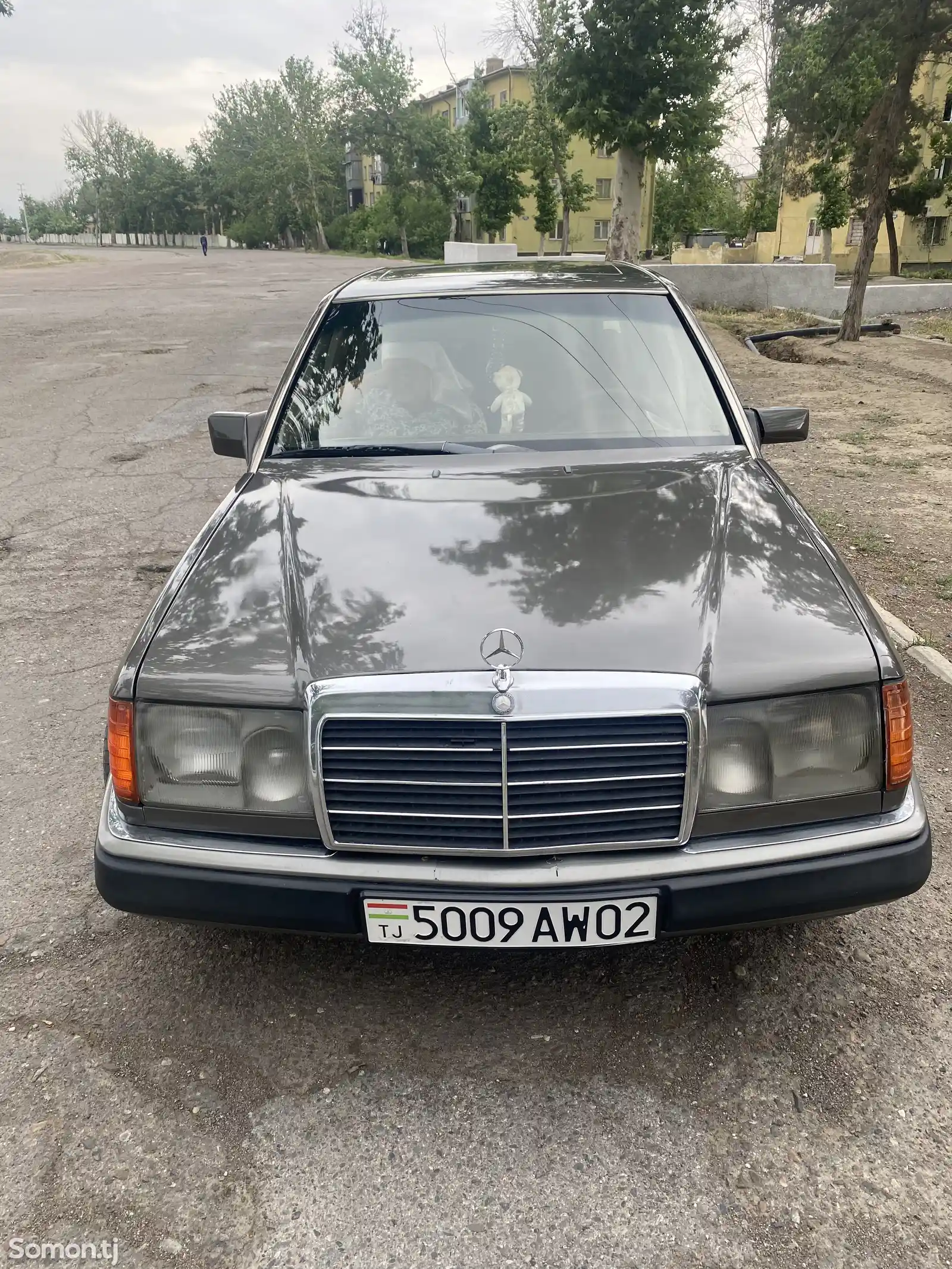 Mercedes-Benz W124, 1990-3