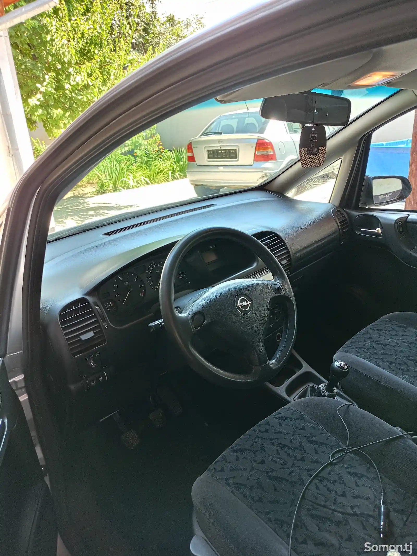 Opel Zafira, 2000-3