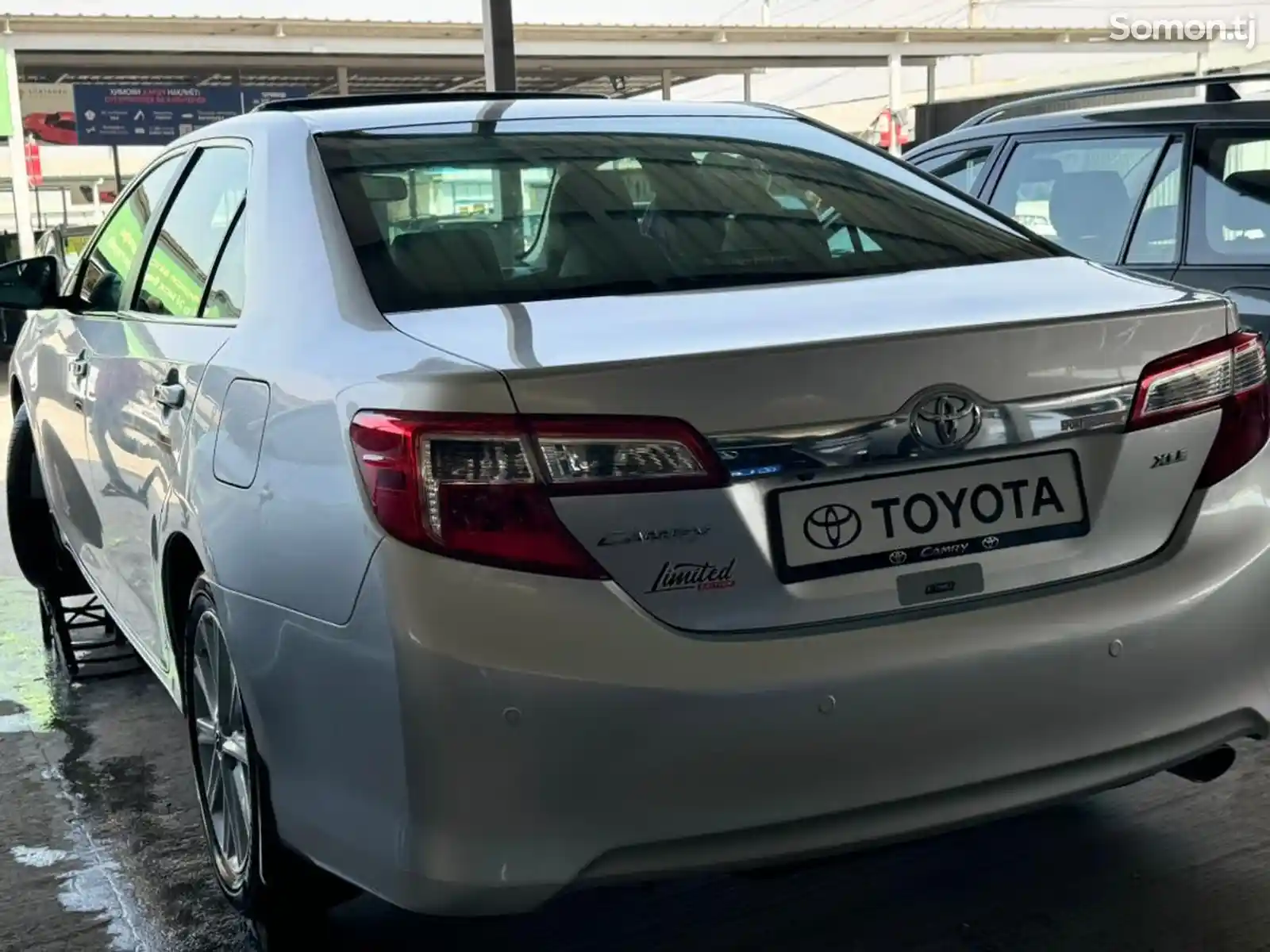 Toyota Camry, 2012-10