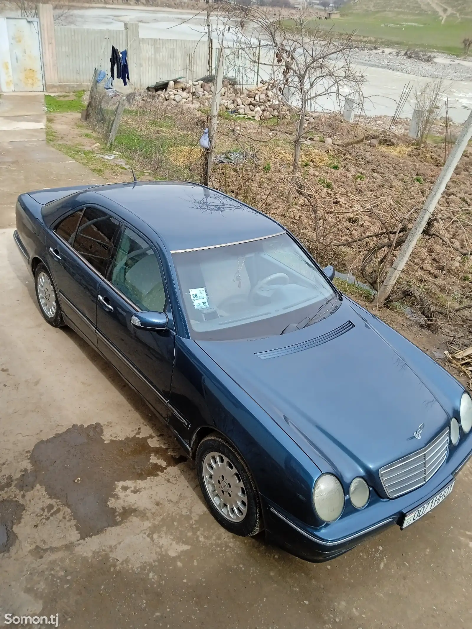 Mercedes-Benz E class, 2000-1