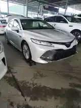 Toyota Camry, 2017-5