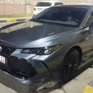 Toyota Avalon, 2019