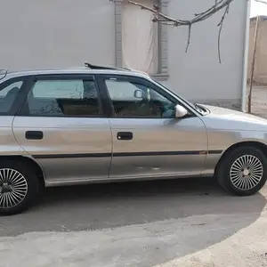 Opel Astra F, 1994