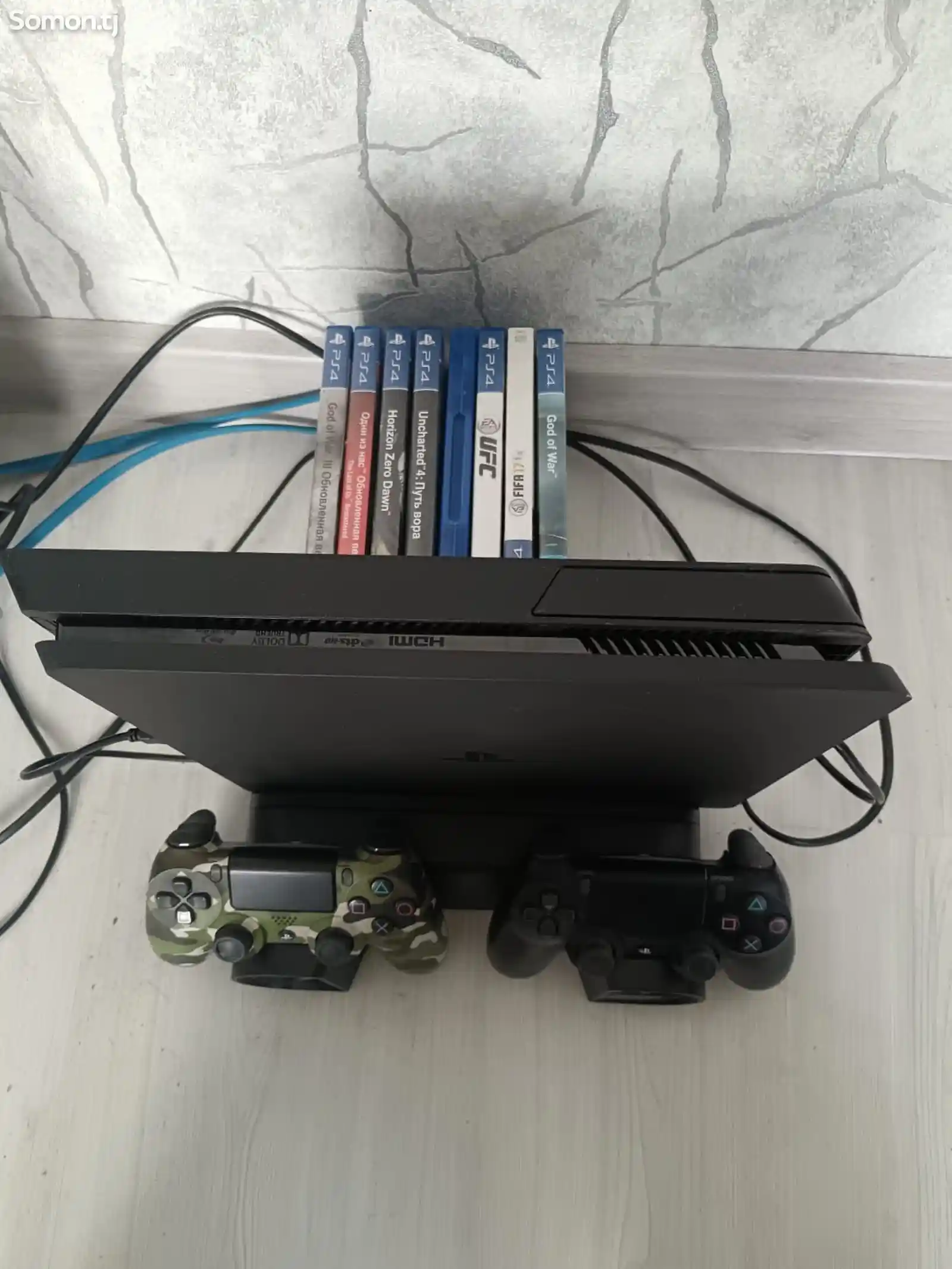 Игровая приставка playstation 4 slim-1