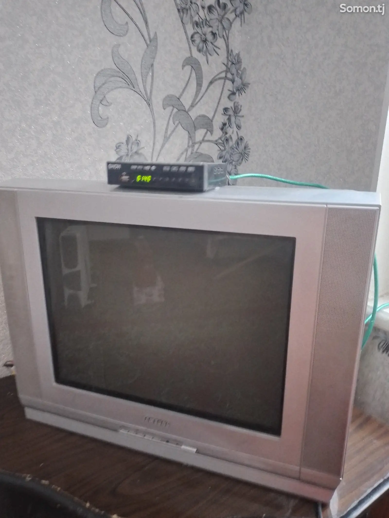 Телевизор Samsung-1