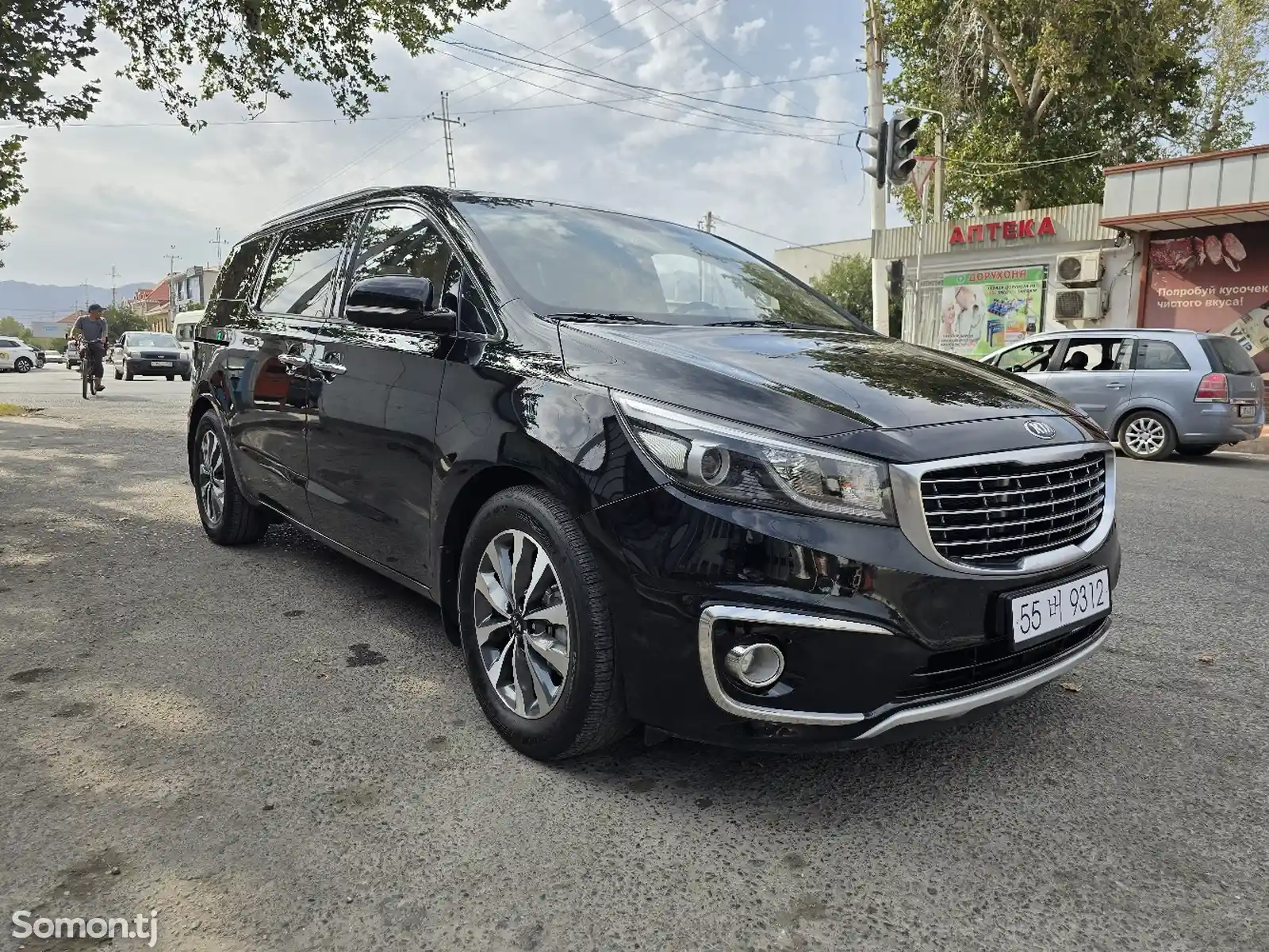 Kia Sedona, 2015-3