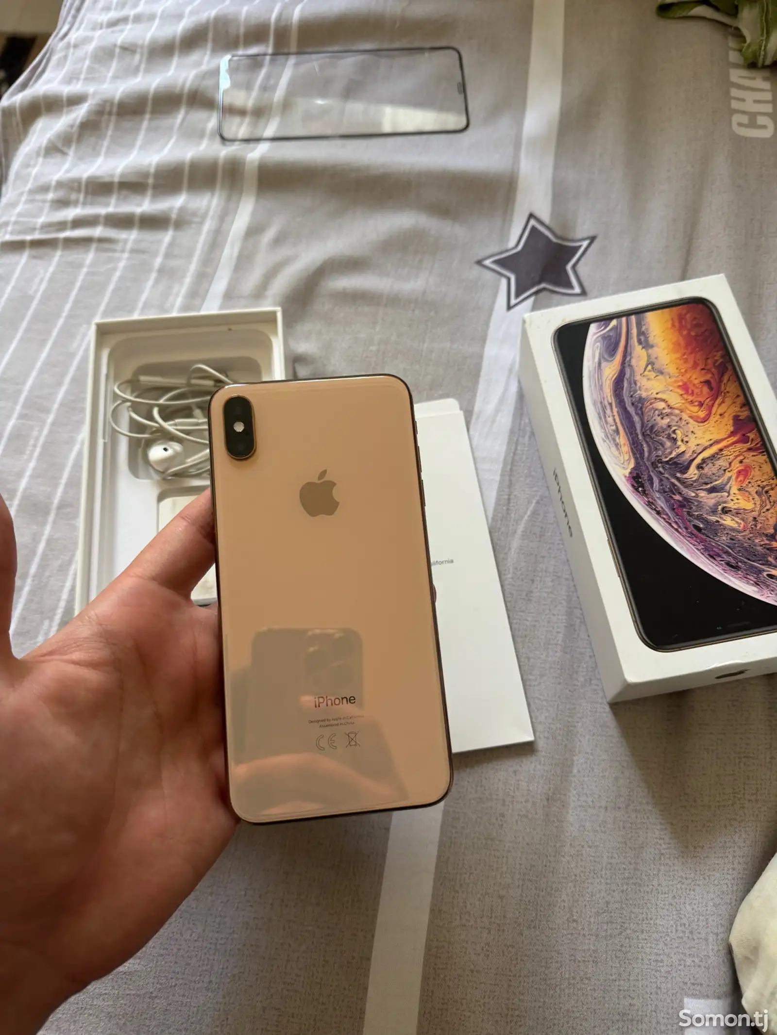 Apple iPhone Xs Max, 64 gb, Gold-1