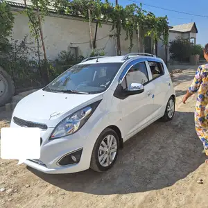 Chevrolet Spark, 2013