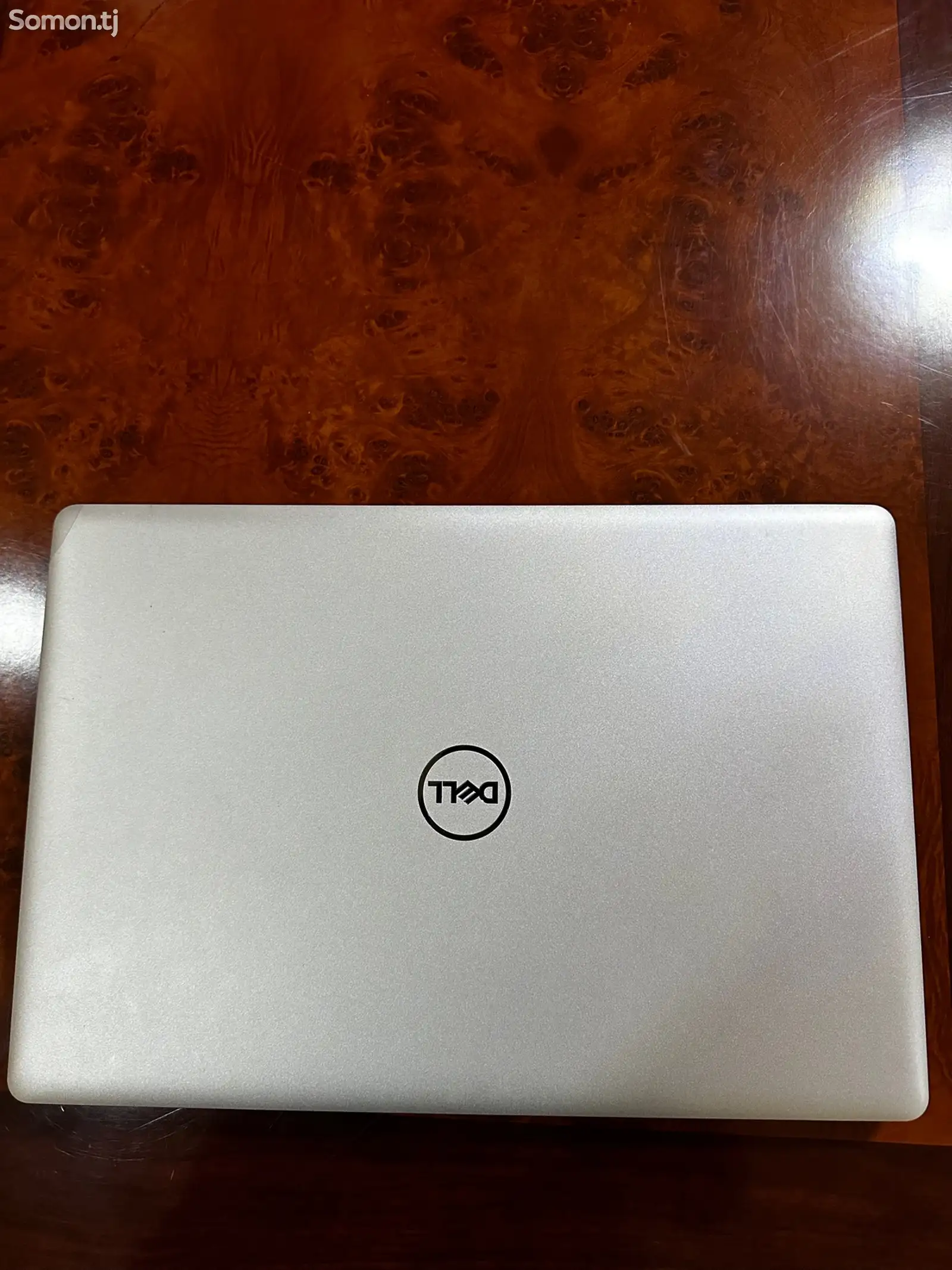 Ноутбук Dell Inspirion 5570-1