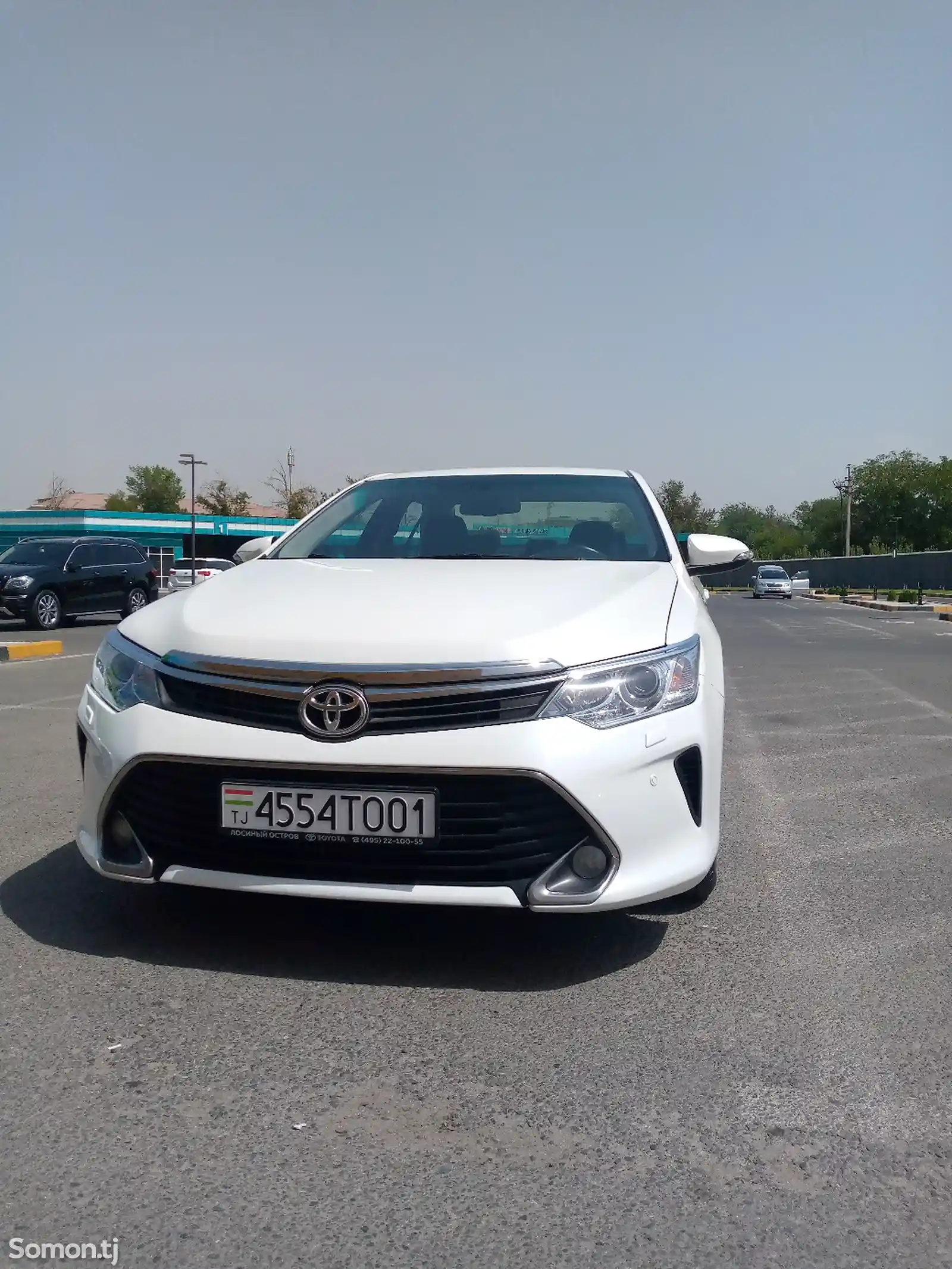 Toyota Camry, 2016-1