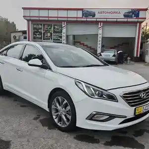 Hyundai Sonata, 2015