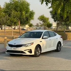 Kia Optima, 2020